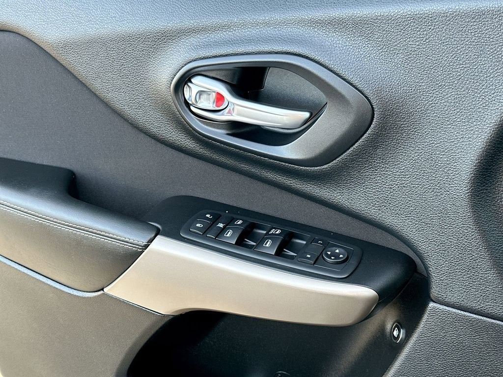 2018 Jeep Cherokee Latitude FWD