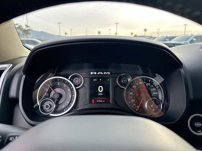 2020 RAM 1500 Big Horn Crew Cab 4x2 5'7" Box