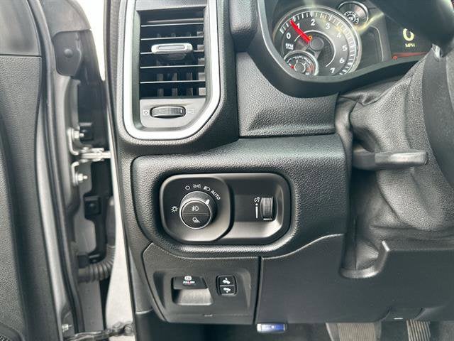 2020 RAM 1500 Big Horn Crew Cab 4x2 5'7" Box