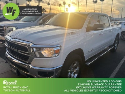 2020 RAM 1500 Big Horn Crew Cab 4x4 6'4" Box
