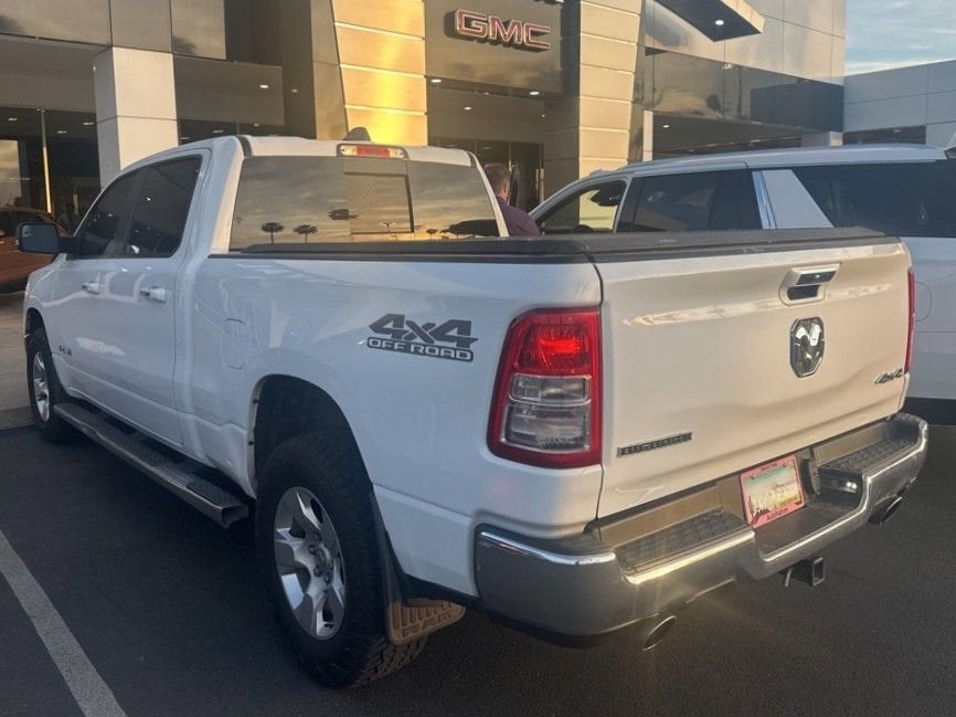 2020 RAM 1500 Big Horn Crew Cab 4x4 6'4" Box