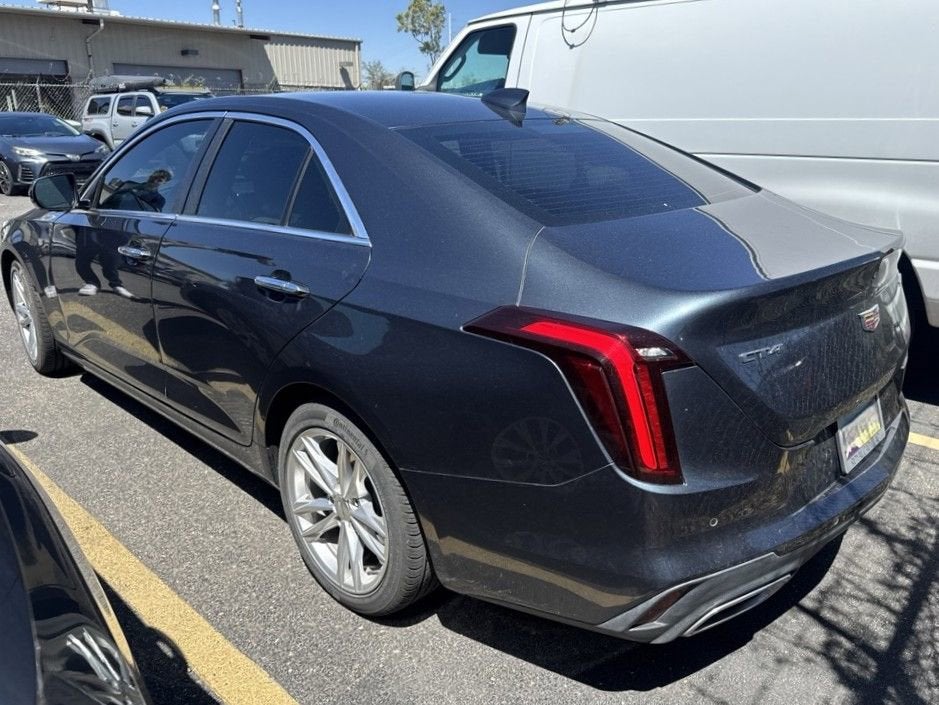 2022 Cadillac CT4 Luxury