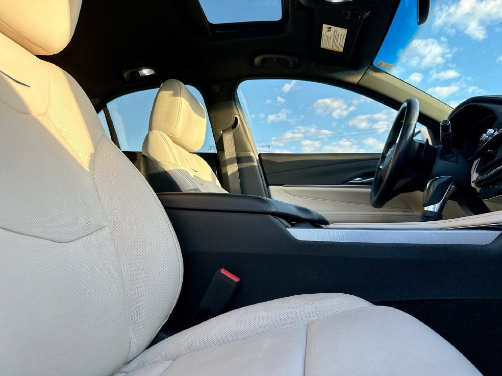 2024 Cadillac CT4 Premium Luxury