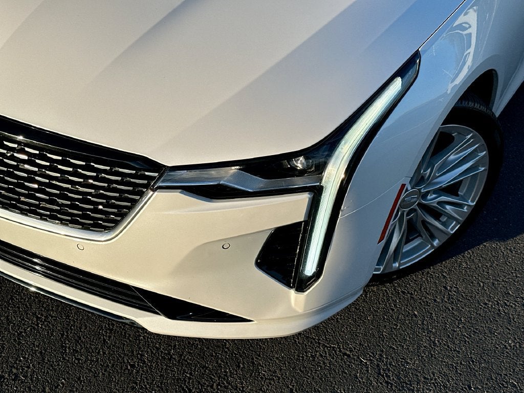 2024 Cadillac CT4 Premium Luxury