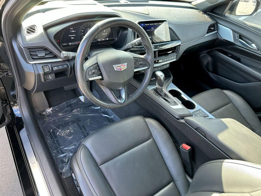 2023 Cadillac CT4 Premium Luxury