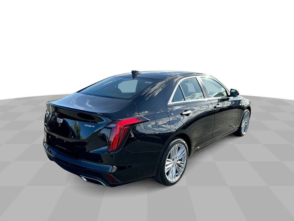 2023 Cadillac CT4 Premium Luxury