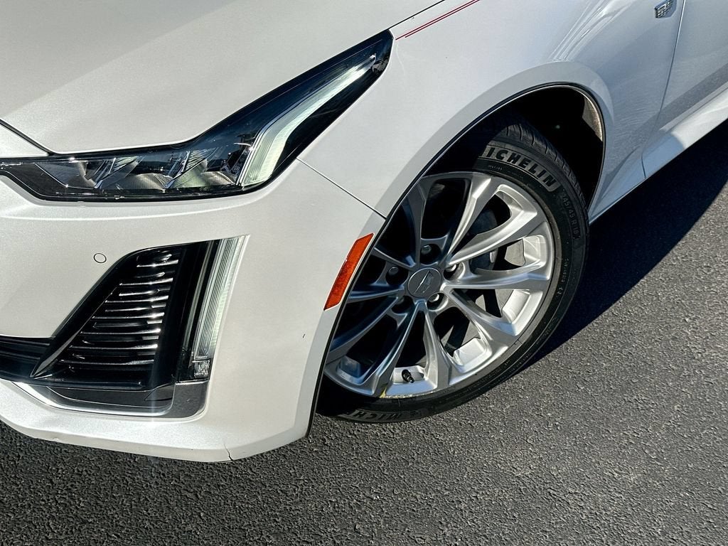 2022 Cadillac CT5 Premium Luxury