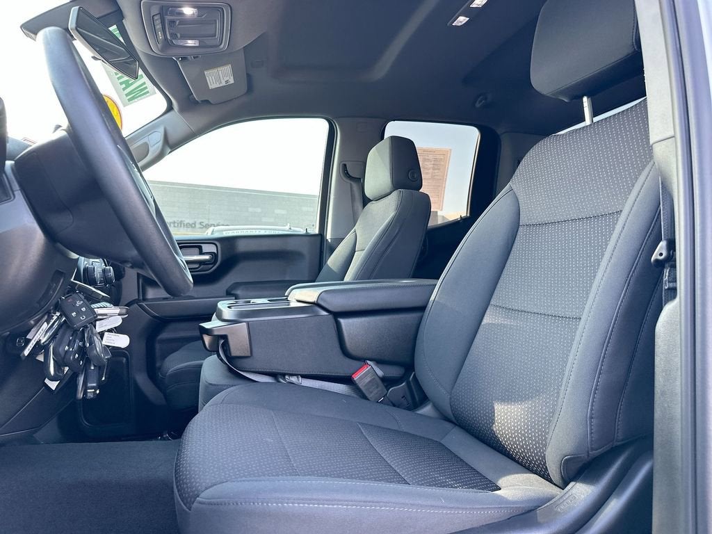 2021 Chevrolet Silverado 1500 Custom