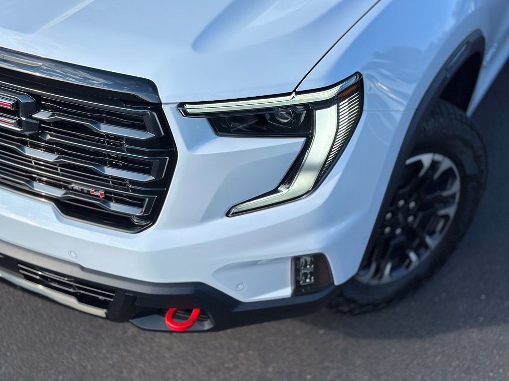 2027 GMC Acadia AT4