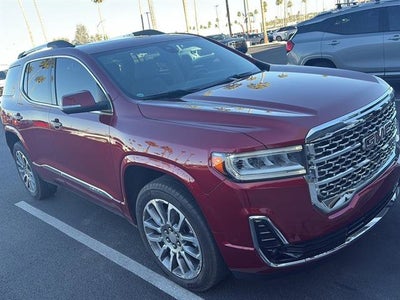 2023 GMC Acadia Denali