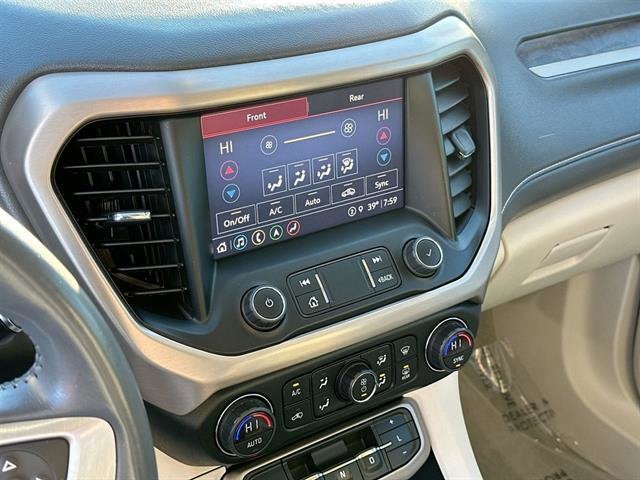 2022 GMC Acadia Denali