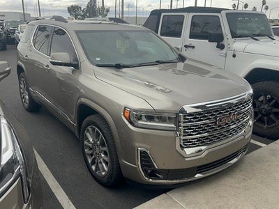 2022 GMC Acadia Denali