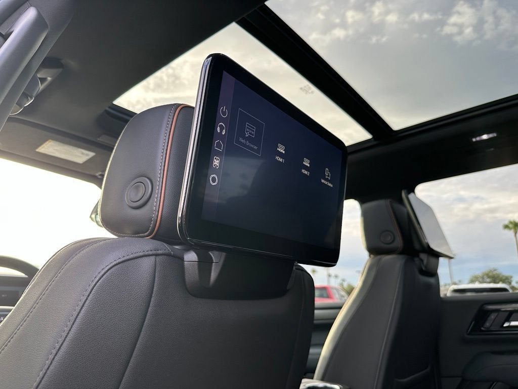 2026 GMC Yukon AT4 - Photo 16