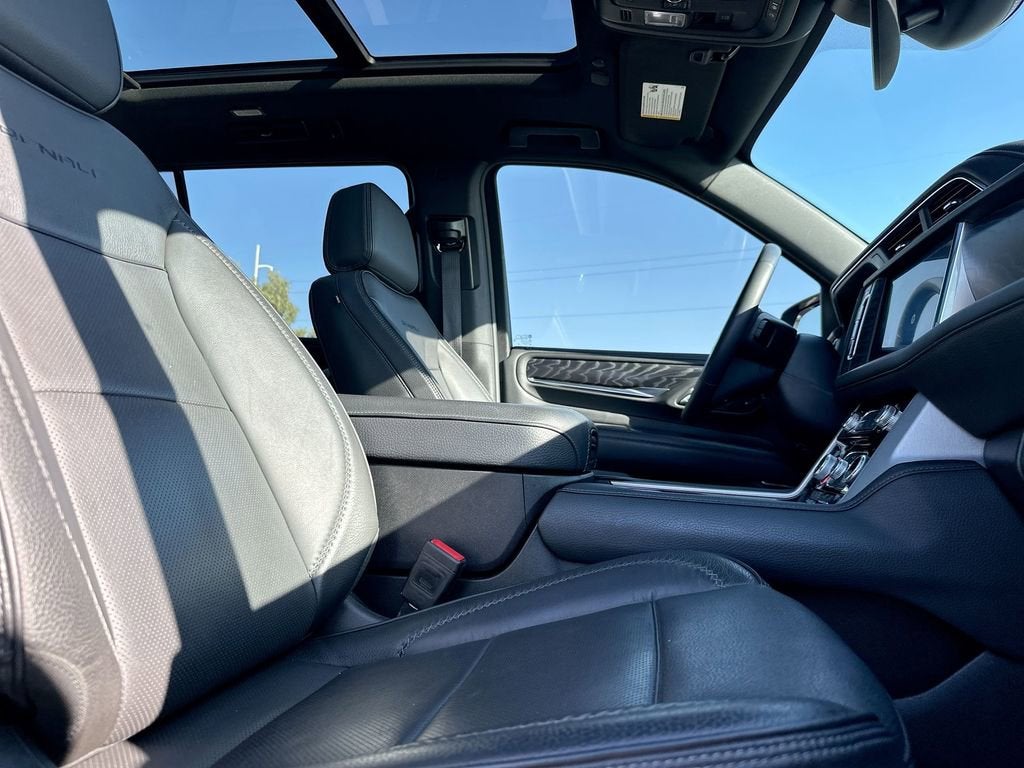 2023 GMC Yukon XL Denali