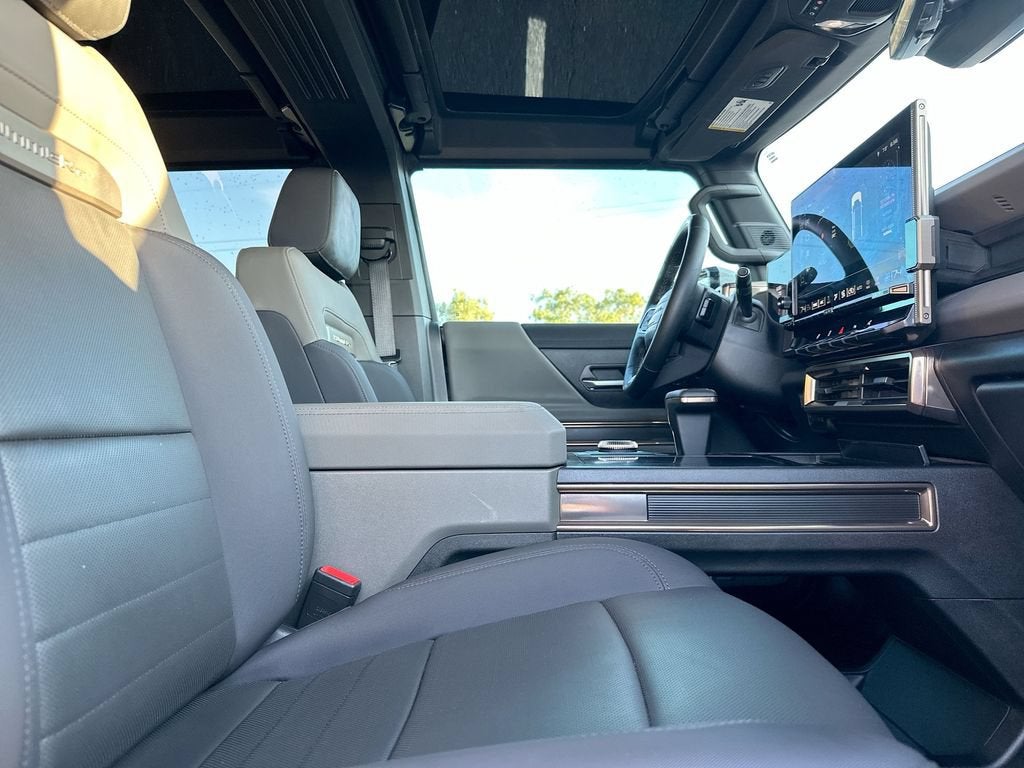 2025 GMC HUMMER EV SUV 2X