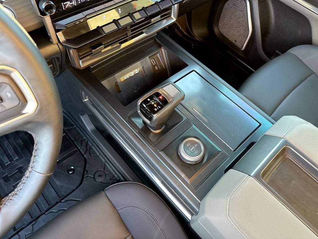 2025 GMC HUMMER EV SUV 2X