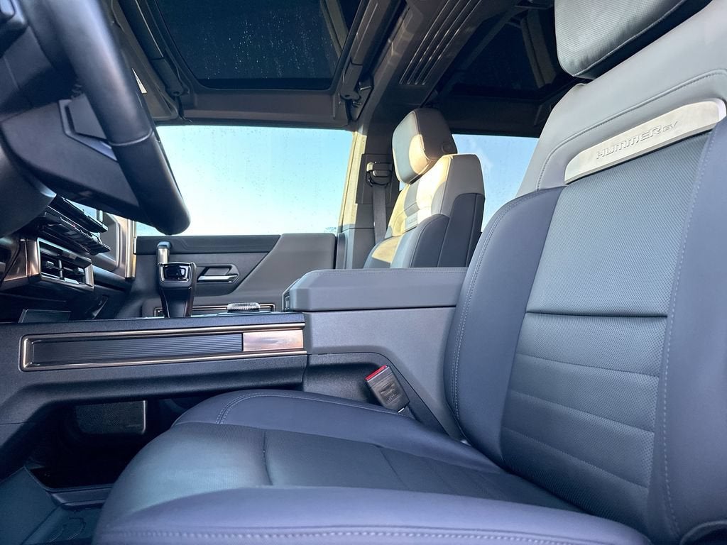 2025 GMC HUMMER EV SUV 2X