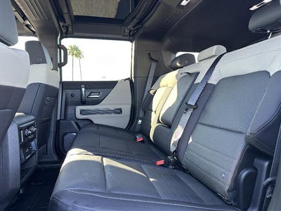 2026 GMC HUMMER EV SUV 2X