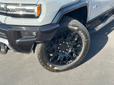 2026 GMC HUMMER EV SUV 2X