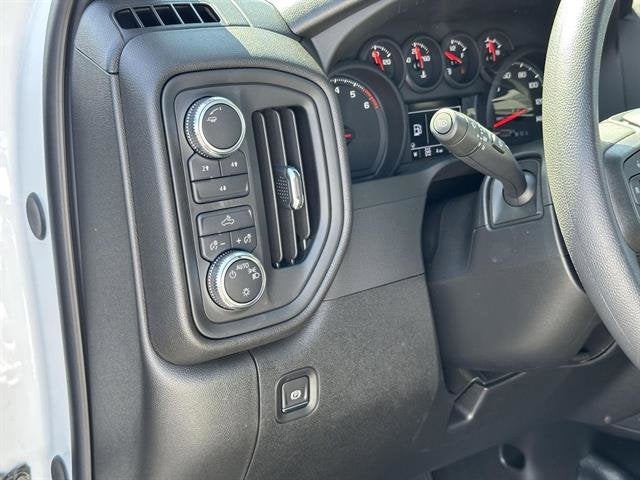 2025 GMC Sierra 2500 HD Pro