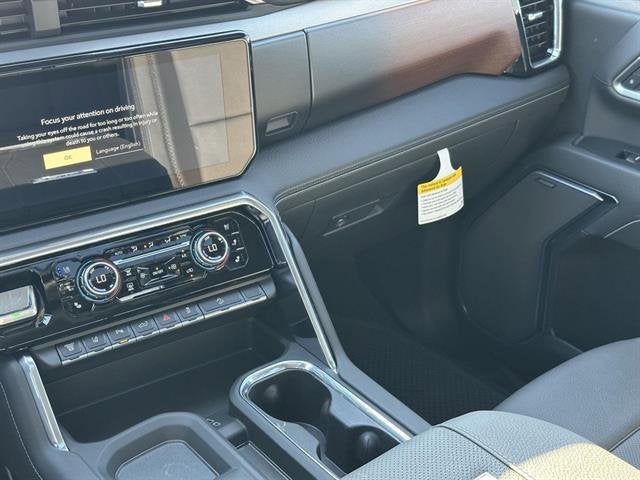 2025 GMC Sierra 2500 HD Denali