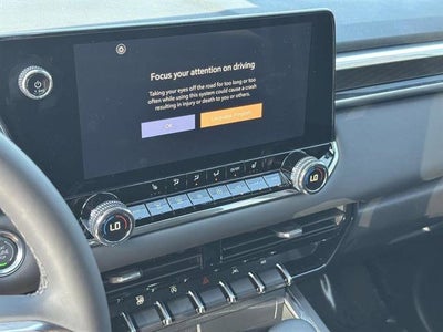 2025 GMC Canyon Elevation