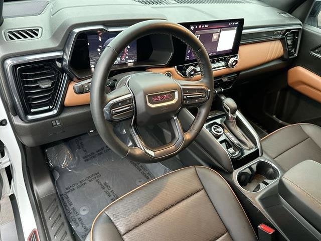 2023 GMC Canyon AT4