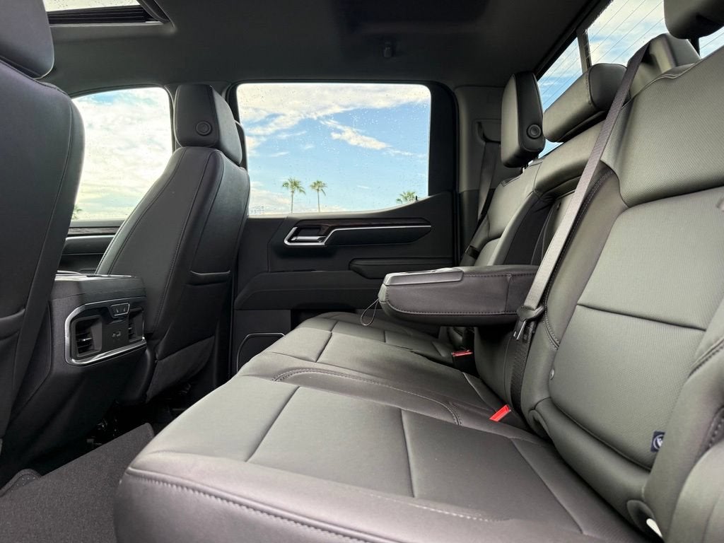2026 GMC Sierra 1500 SLT - Photo 16
