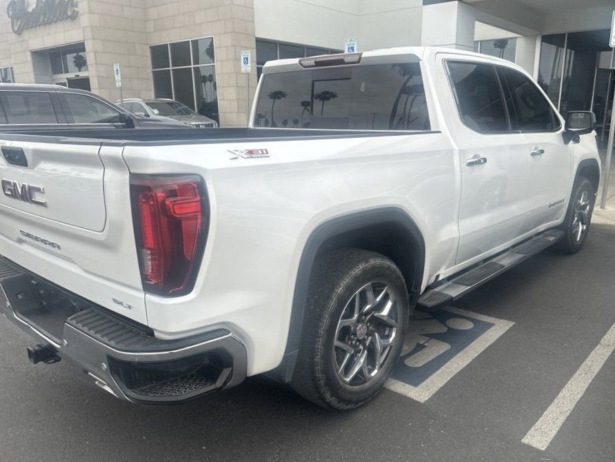 2022 GMC Sierra 1500 SLT
