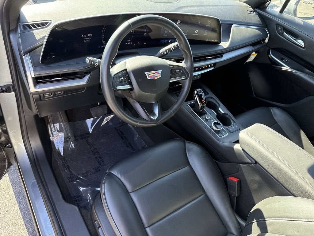 2024 Cadillac XT4 Luxury