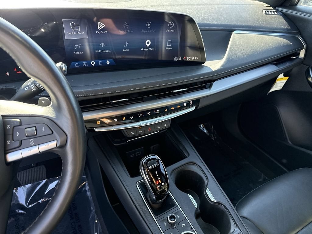 2024 Cadillac XT4 Luxury