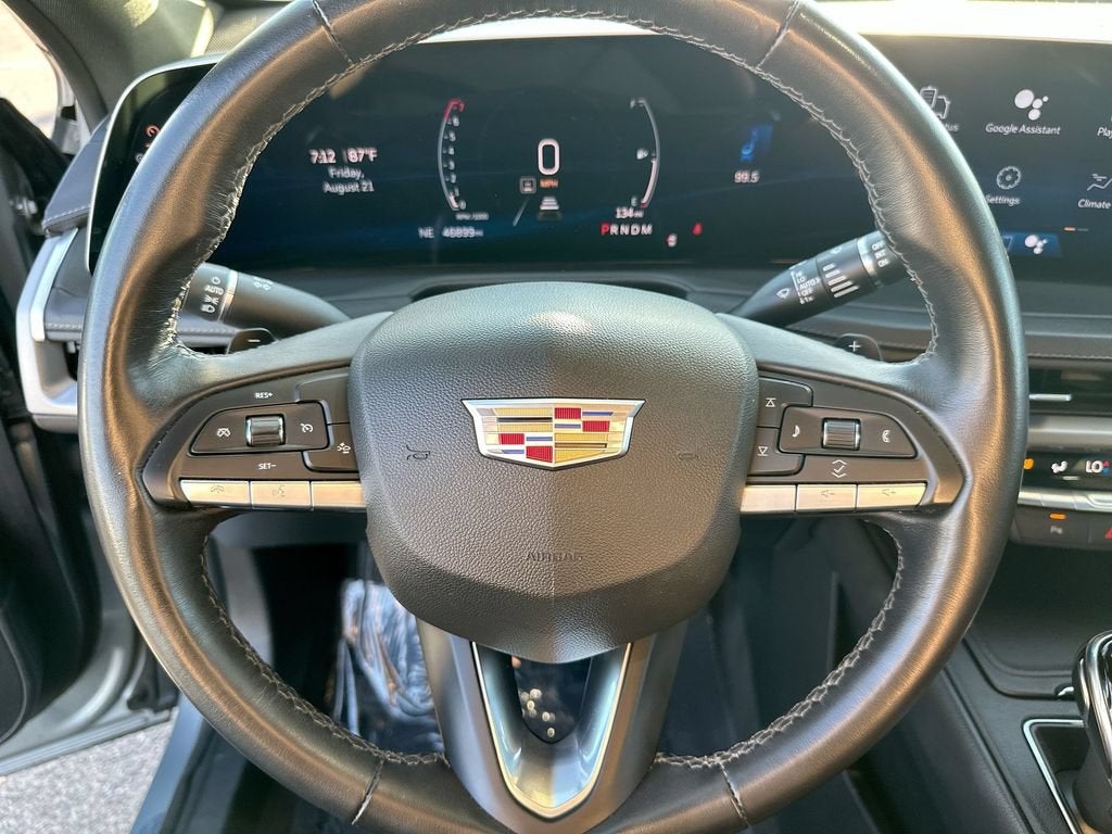 2025 Cadillac XT4 Premium Luxury