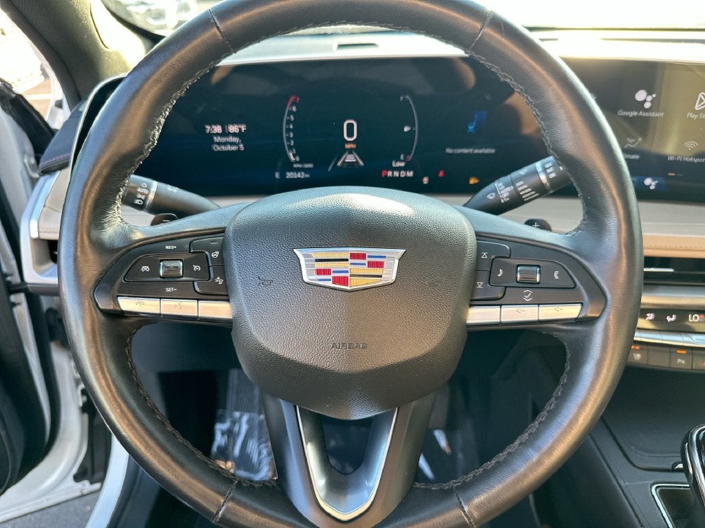 2024 Cadillac XT4 Premium Luxury