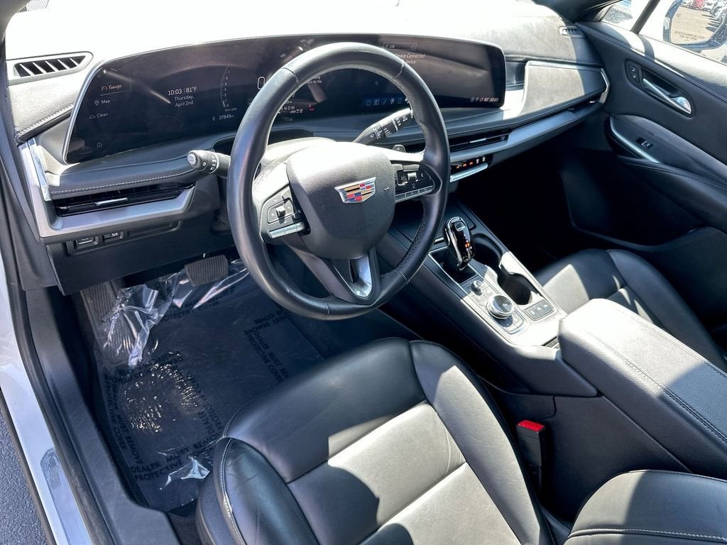 2024 Cadillac XT4 Premium Luxury