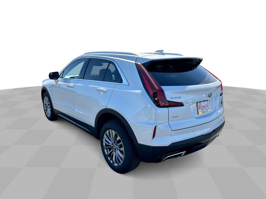2024 Cadillac XT4 Premium Luxury