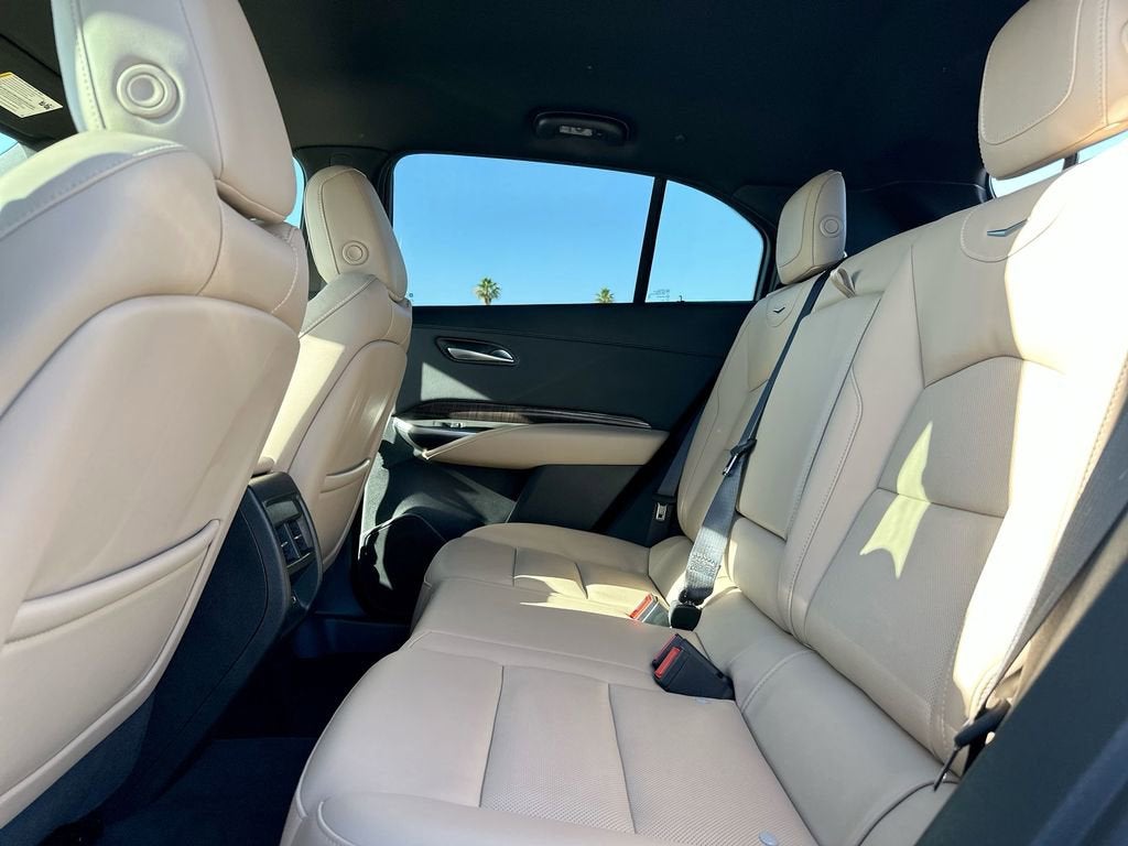 2024 Cadillac XT4 Premium Luxury