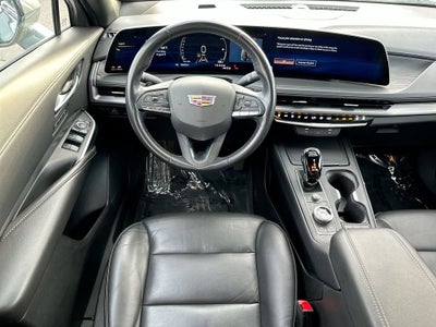 2024 Cadillac XT4 Premium Luxury