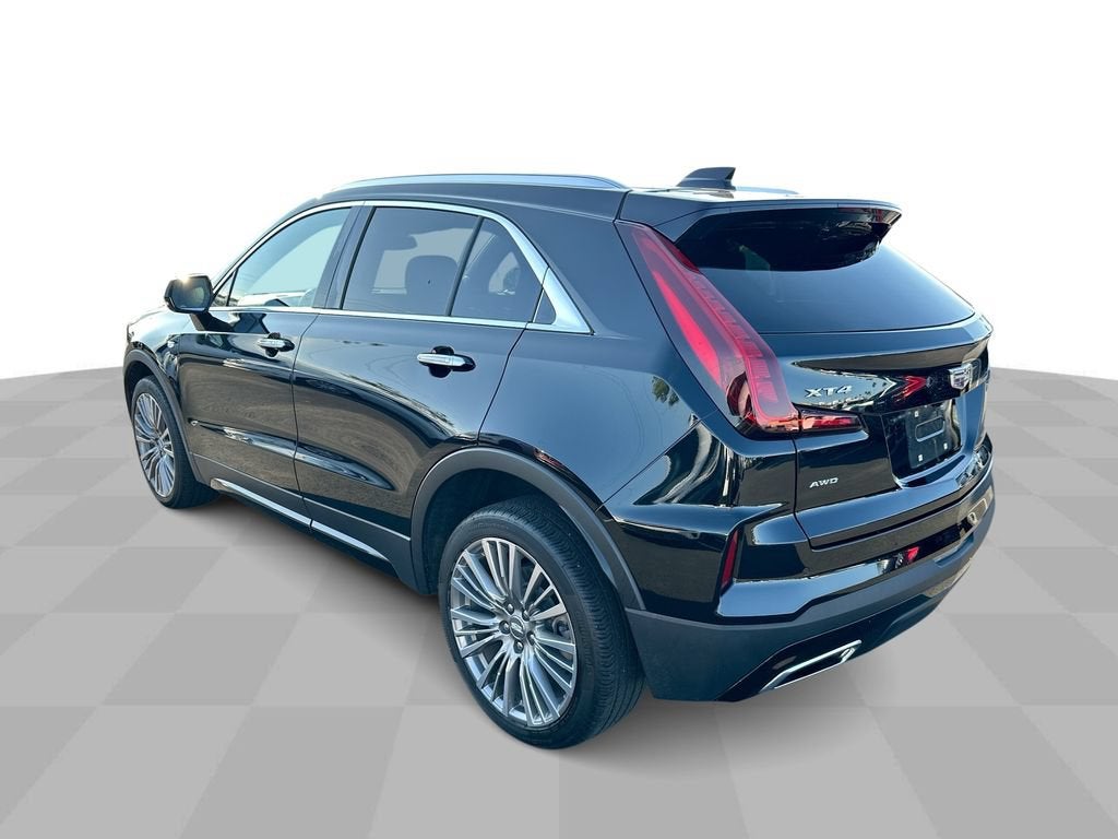 2024 Cadillac XT4 Premium Luxury