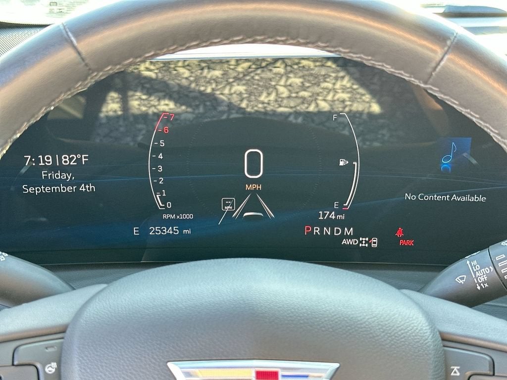 2024 Cadillac XT4 Premium Luxury