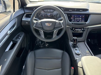 2026 Cadillac XT5 Luxury