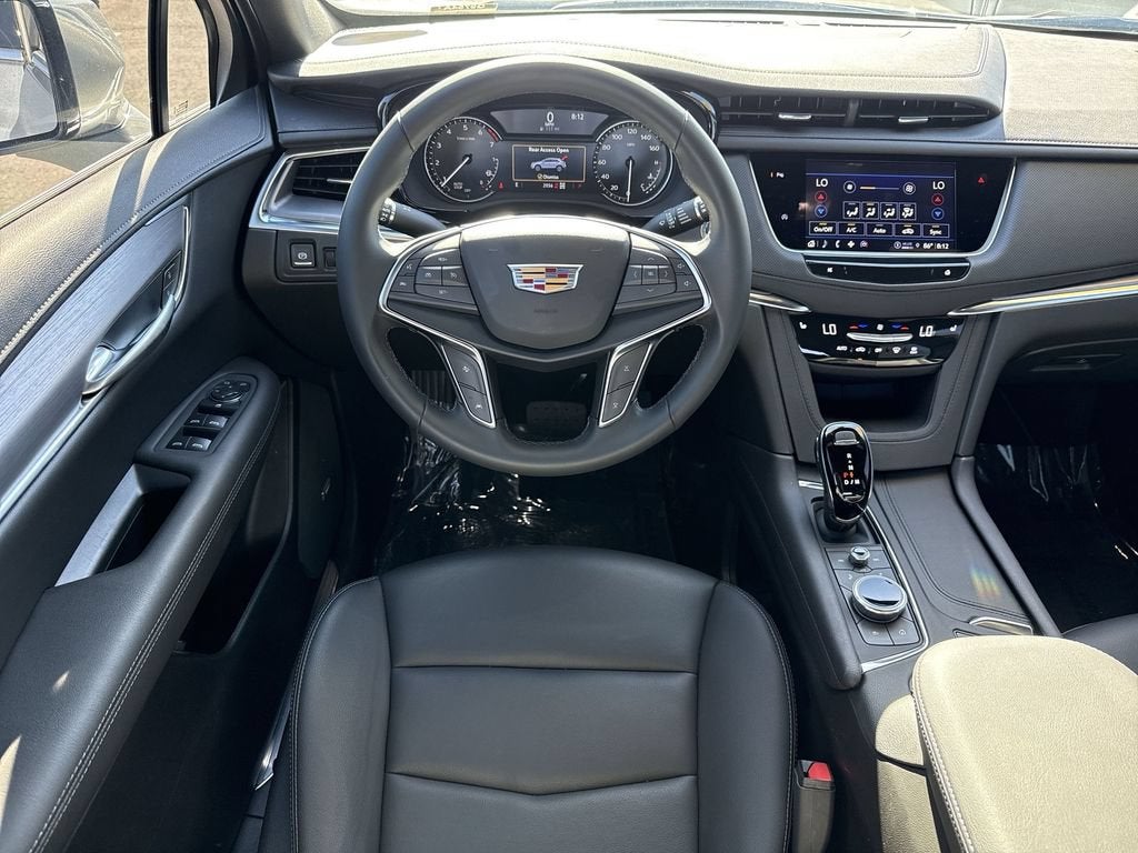 2026 Cadillac XT5 Luxury