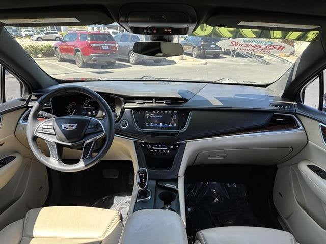 2018 Cadillac XT5 Luxury FWD