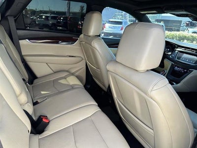 2018 Cadillac XT5 Luxury FWD