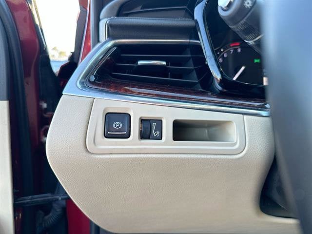 2017 Cadillac XT5 Premium Luxury FWD