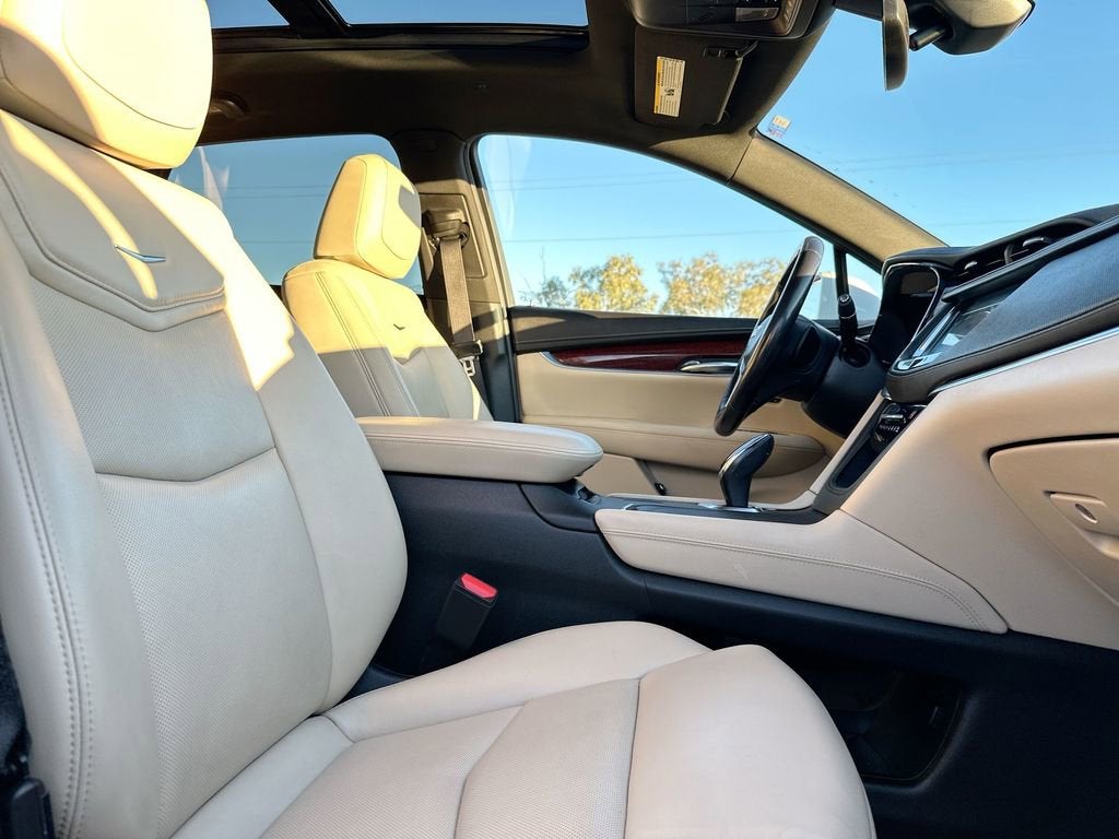 2018 Cadillac XT5 Luxury FWD