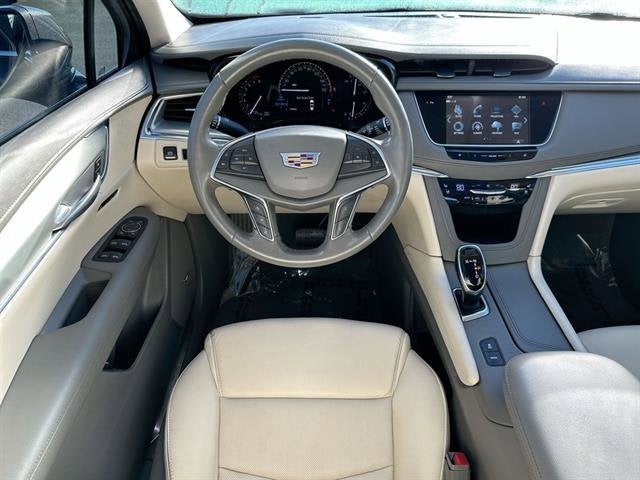 2018 Cadillac XT5 Premium Luxury FWD