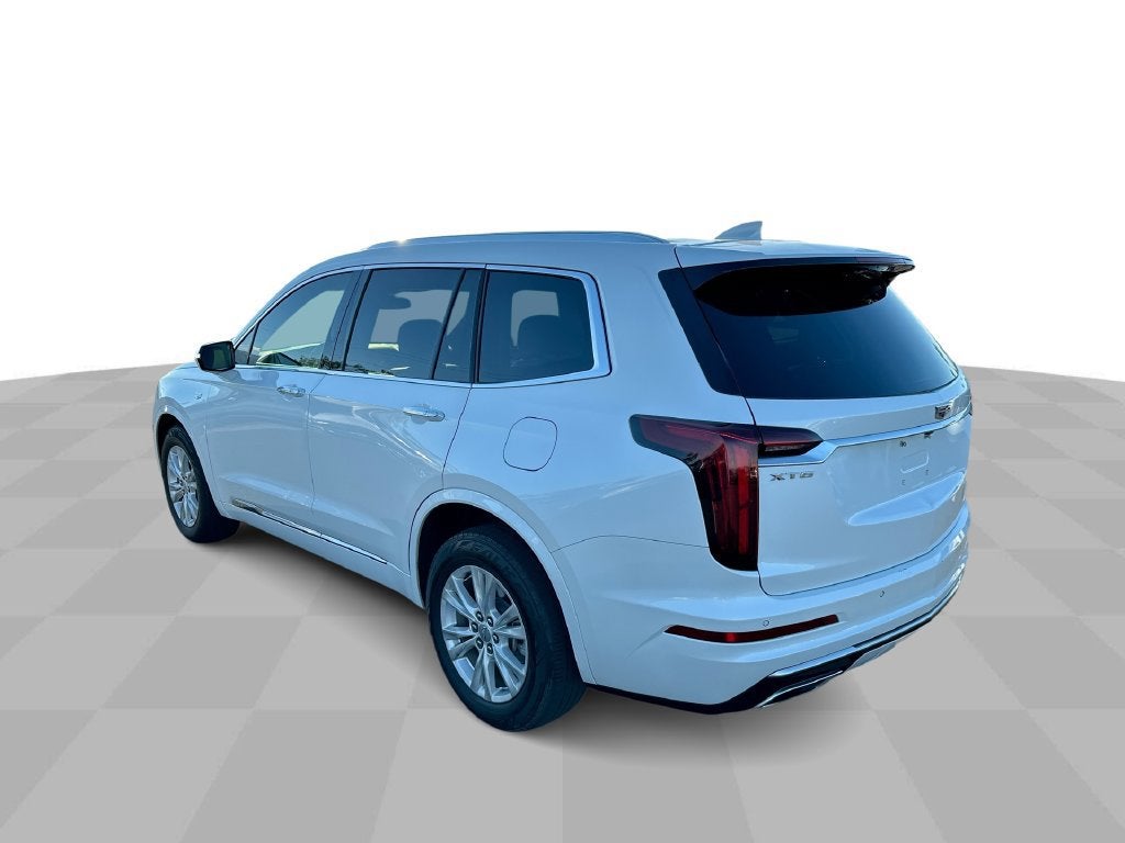 2023 Cadillac XT6 FWD Luxury