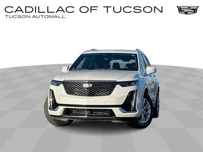 2025 Cadillac XT6 Luxury