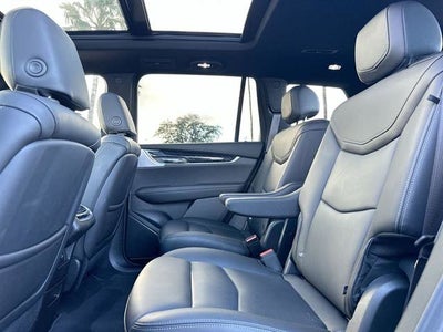 2025 Cadillac XT6 Premium Luxury