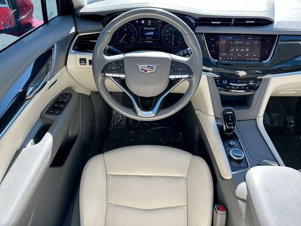 2023 Cadillac XT6 Premium Luxury